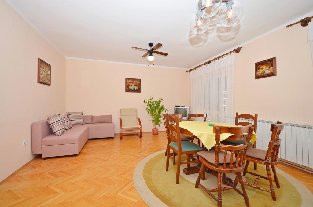 Apartments Marija Near Center Vodice Luaran gambar
