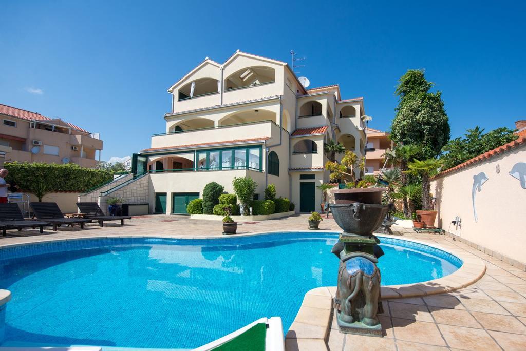 Apartments Marija Near Center Vodice Luaran gambar