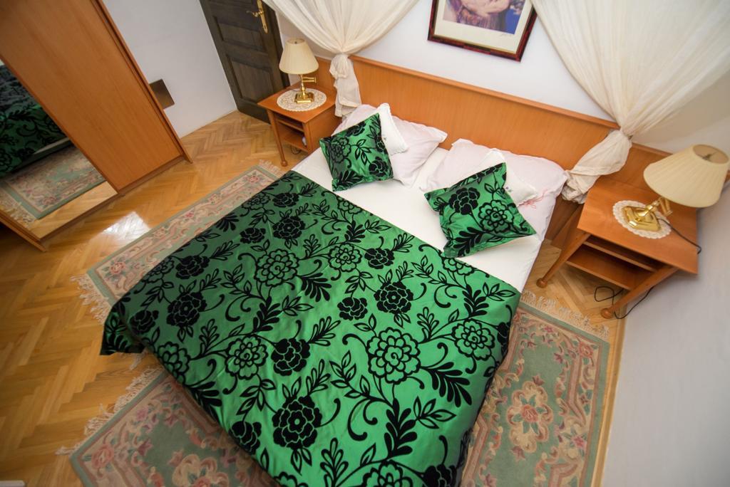 Apartments Marija Near Center Vodice Luaran gambar