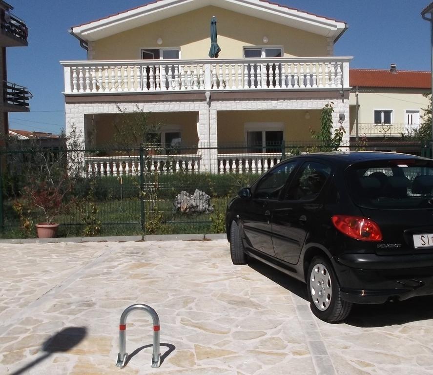 Apartments Marija Near Center Vodice Luaran gambar