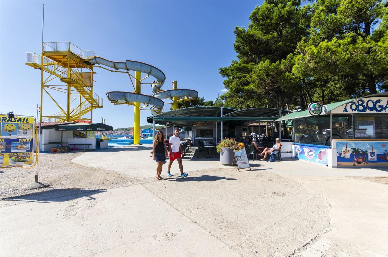 Apartments Marija Near Center Vodice Luaran gambar