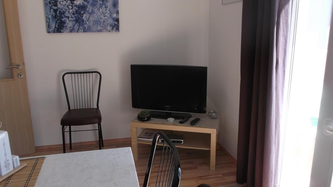 Apartments Marija Near Center Vodice Bilik gambar