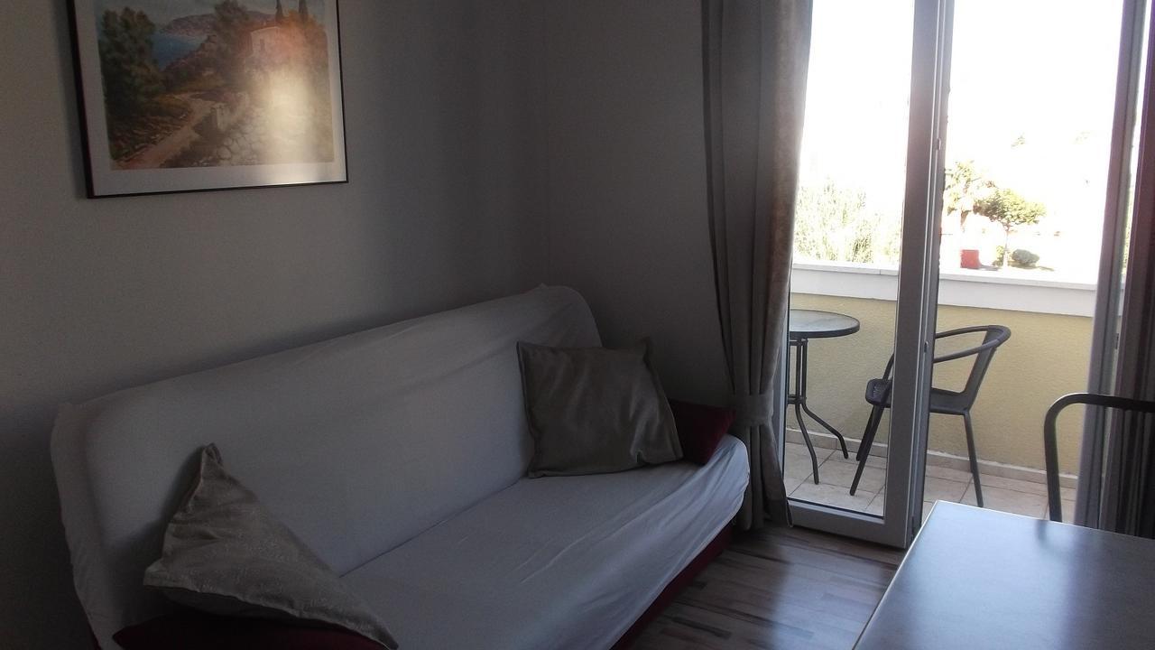 Apartments Marija Near Center Vodice Bilik gambar